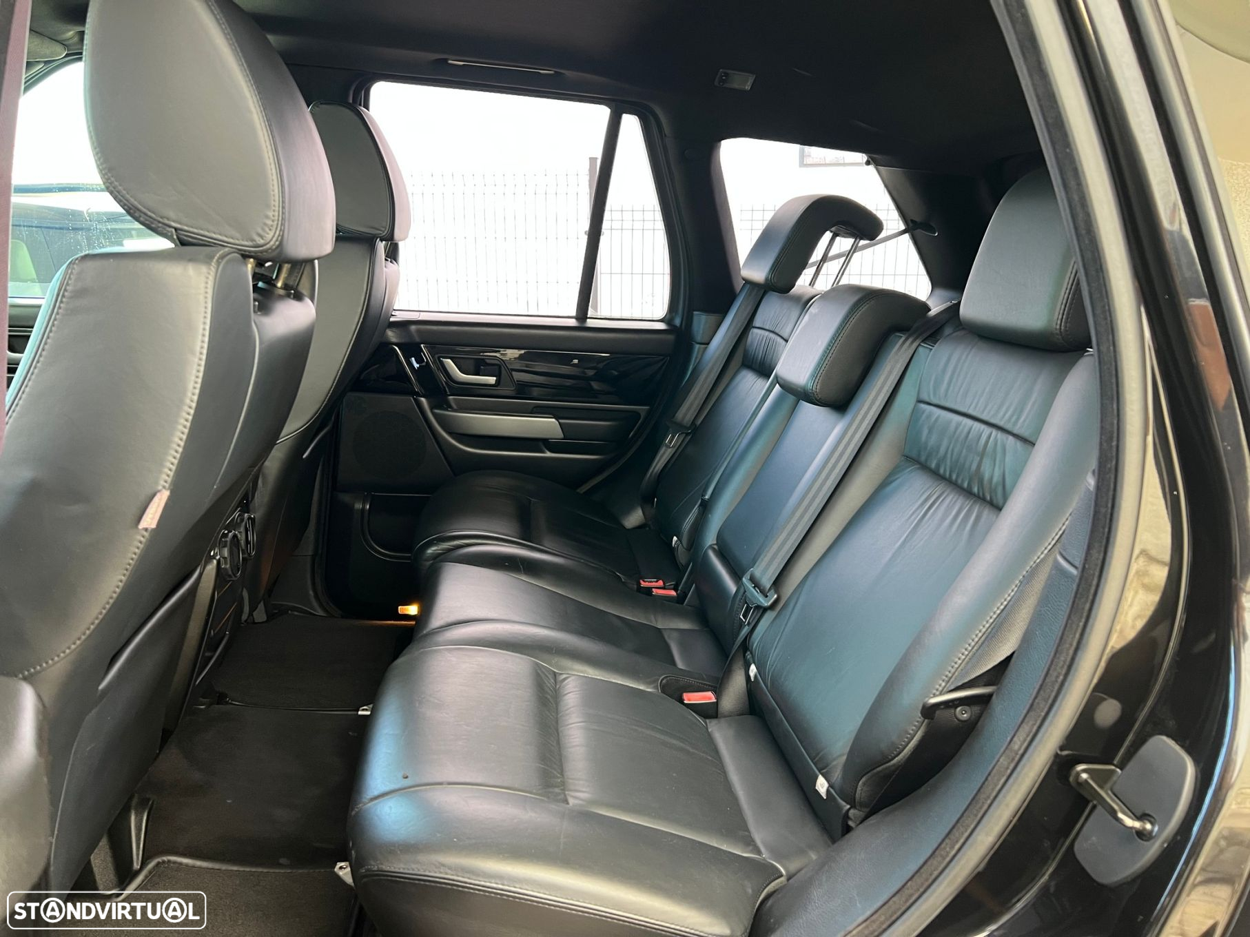 Land Rover Range Rover Sport TDV6 Limited Edition Black - 14