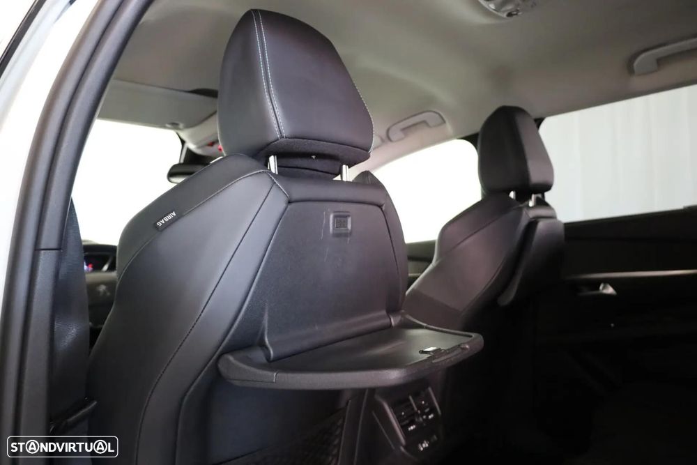 Peugeot 5008 1.5 BlueHDi Allure EAT8 - 27