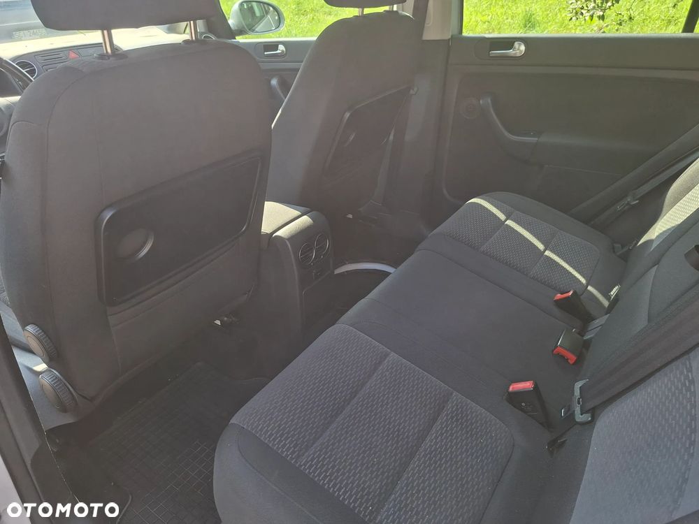 Volkswagen Golf Plus 1.6 TDI Comfortline - 8