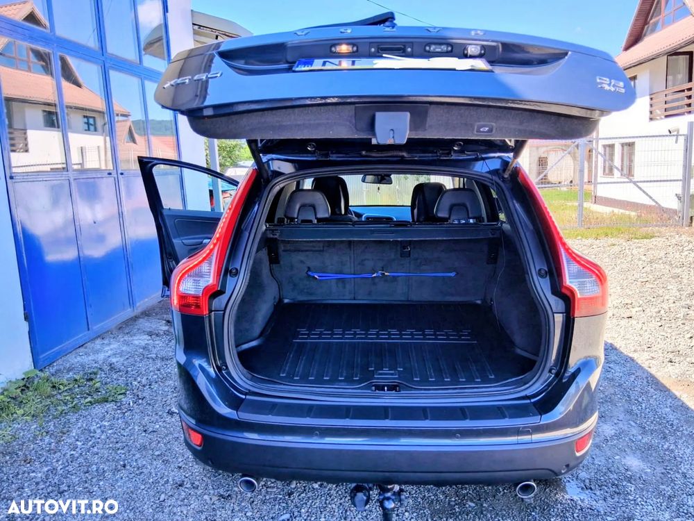 Volvo XC 60 2.4D AWD - 8