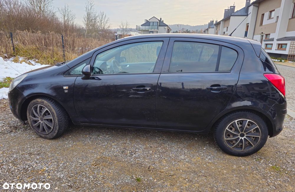 Opel Corsa - 1