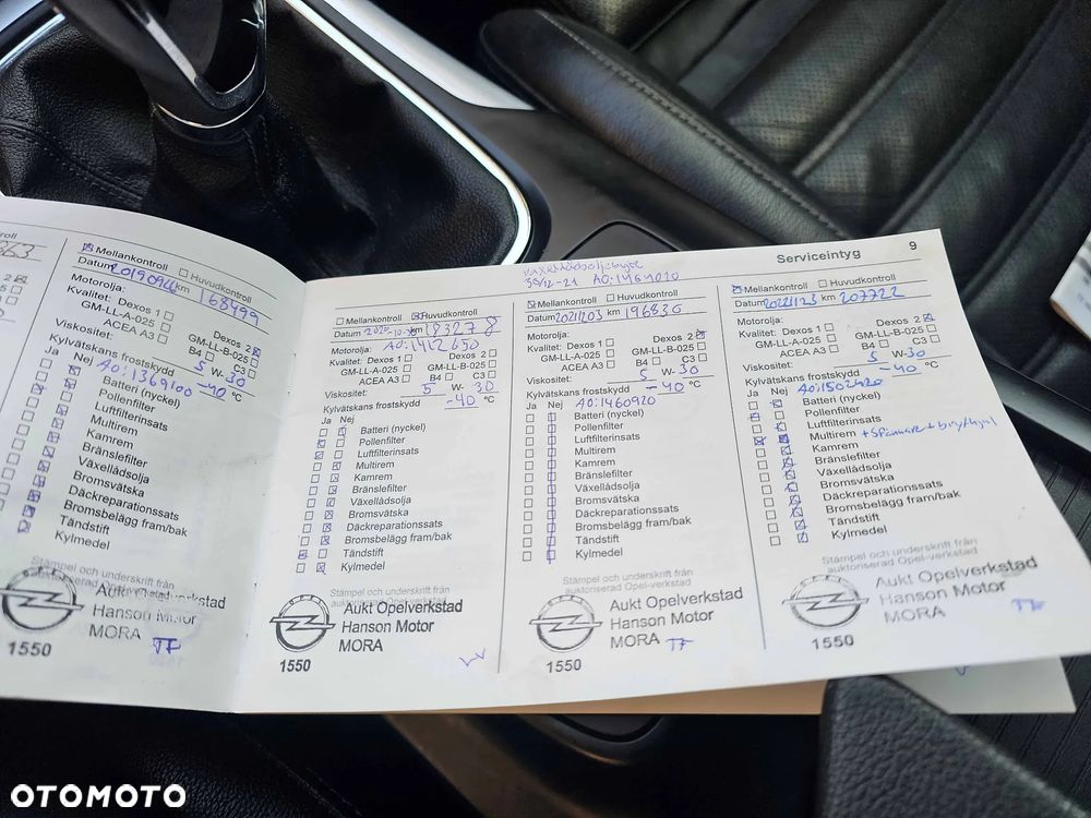 Opel Insignia 2.0 Turbo Cosmo - 25