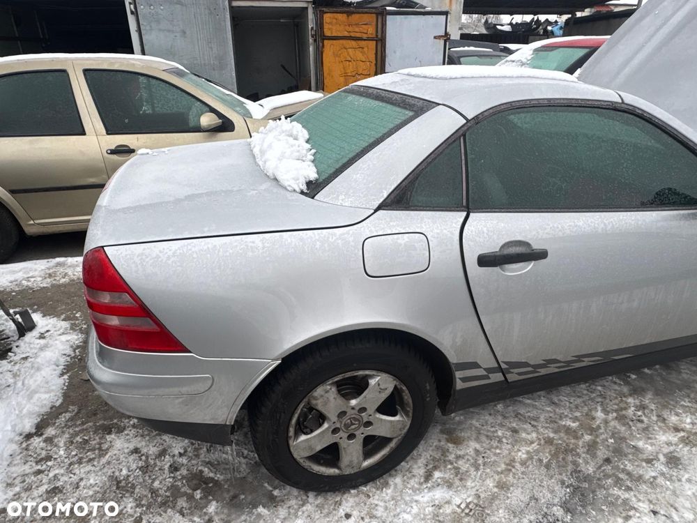 Mercedes SLK 1998 100 kw 2.0 benzyna cały na części - 9