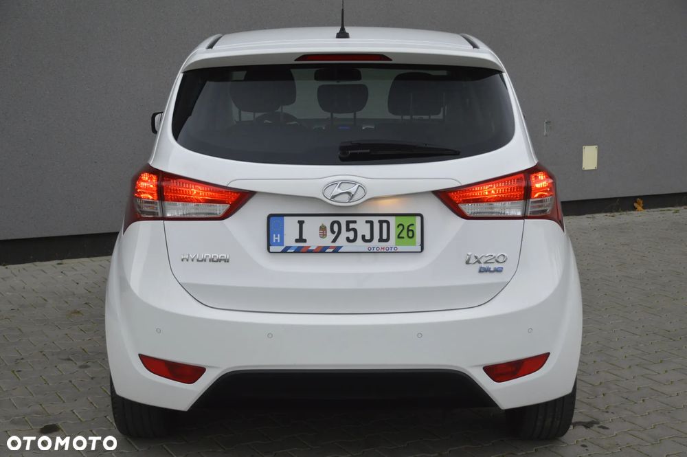 Hyundai Ix20 2014 photo 3