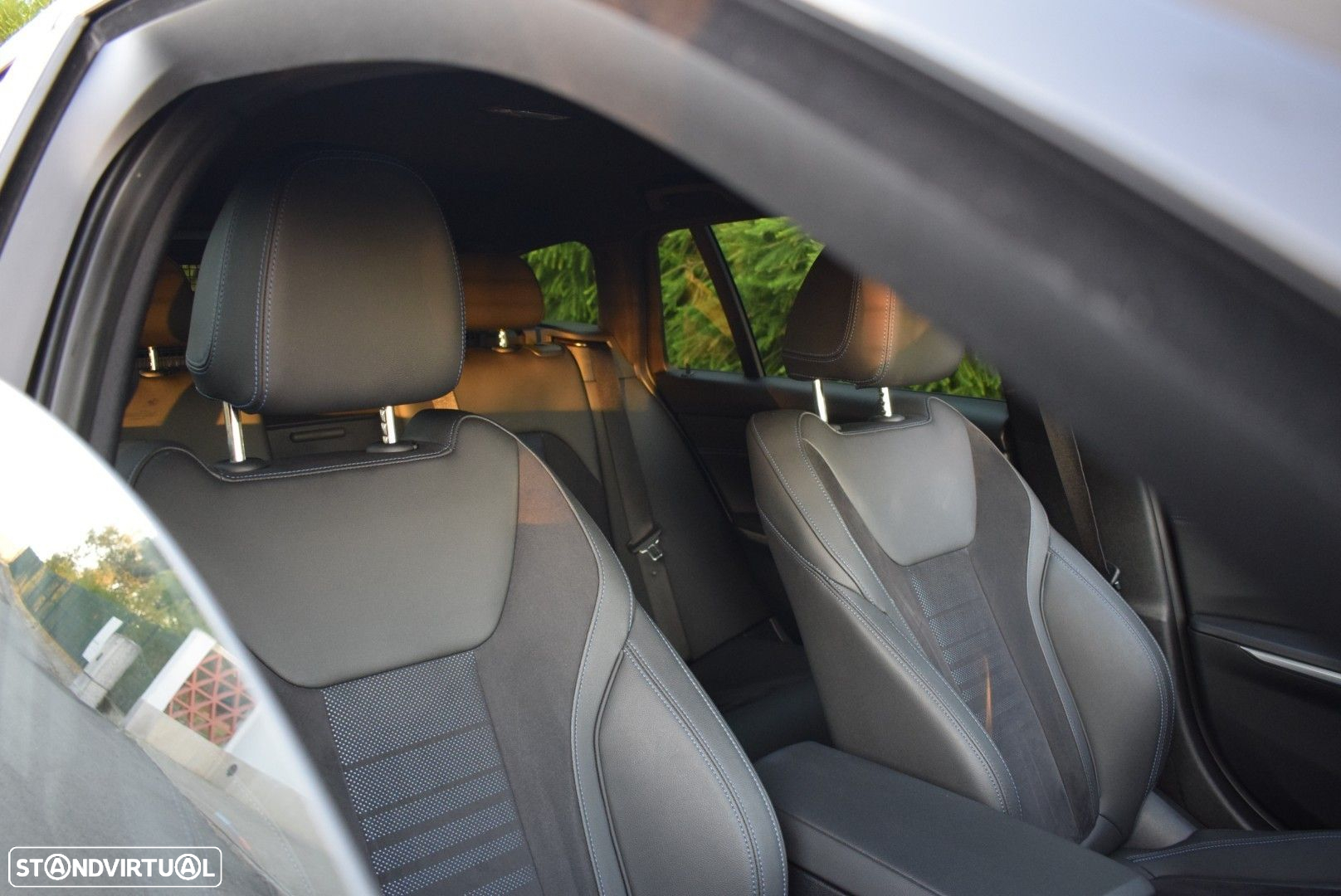 BMW 320 d Touring Pack Desportivo M Auto - 21