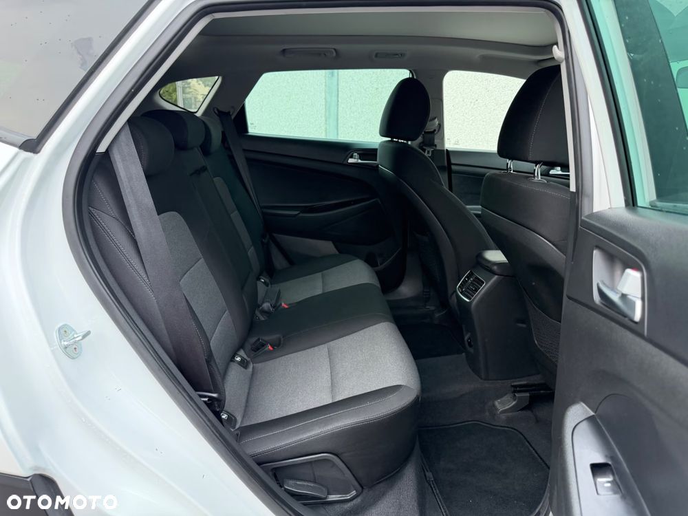 Hyundai Tucson 1.6 T-GDI Comfort 4WD DCT - 11