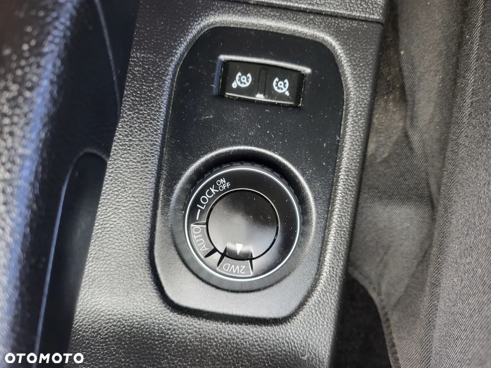 Dacia Duster TCe 125 4x4 Blackshadow - 9