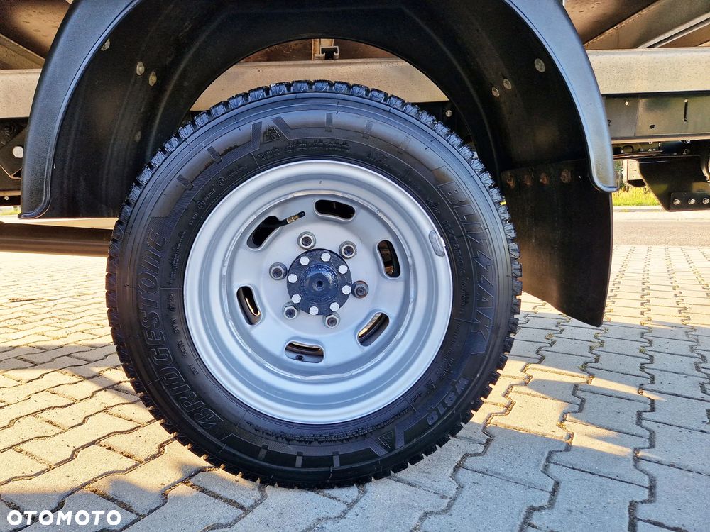 Iveco DAILY - 26