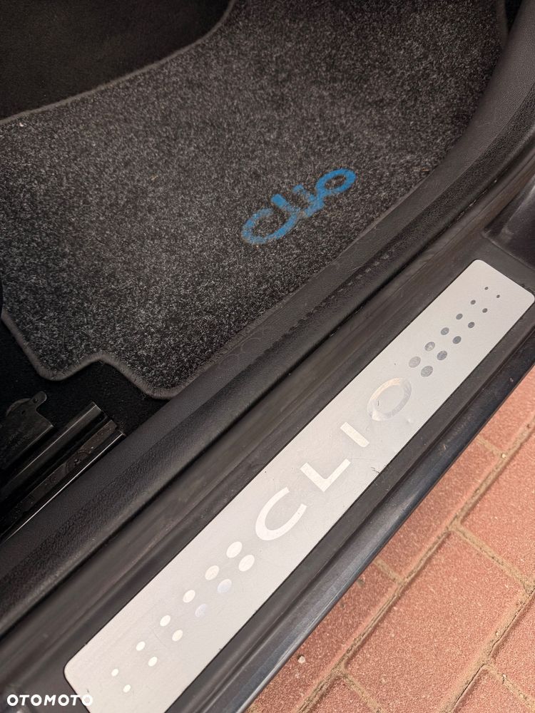 Renault Clio 1.5 dCi Dynamique - 15