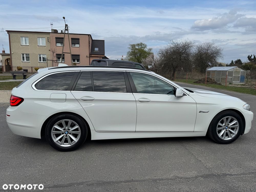 BMW Seria 5 520d Blue Performance - 33