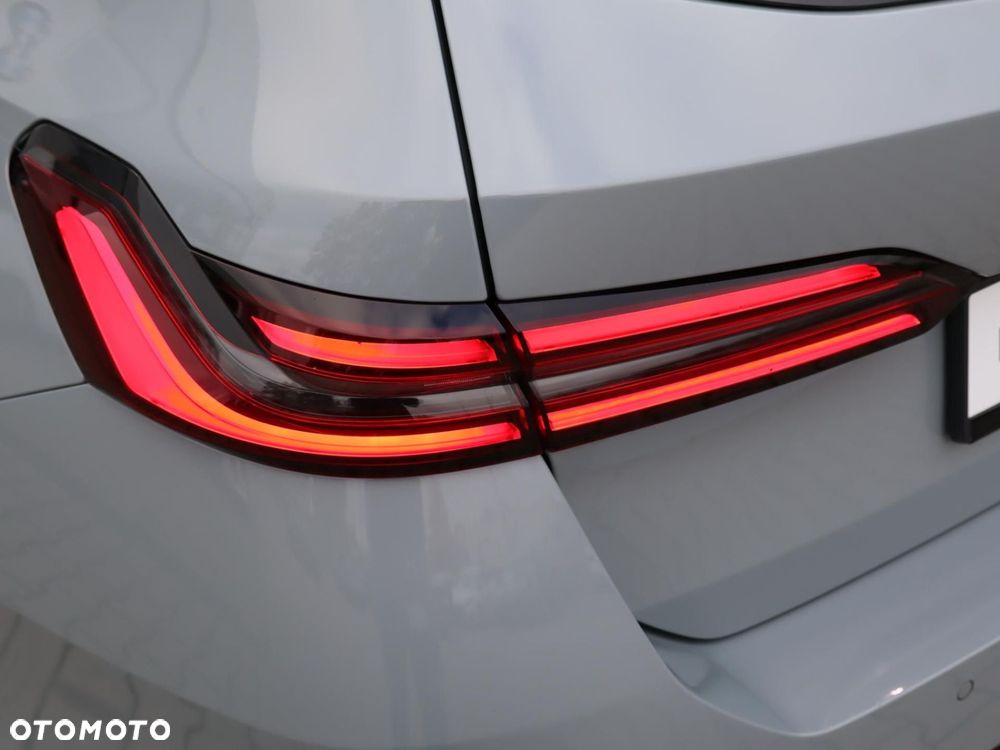 BMW Seria 5 - 24