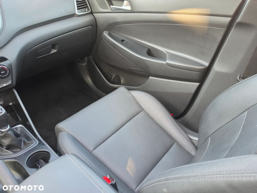 Hyundai Tucson 1.6 T-GDi Style 2WD - 17