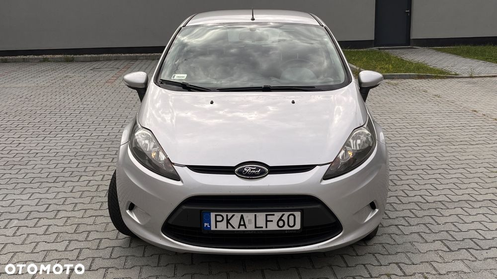 Ford Fiesta 1.6 TDCi Silver X - 8