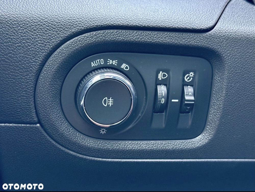 Opel Grandland X 1.5 CDTI Enjoy S&S - 27