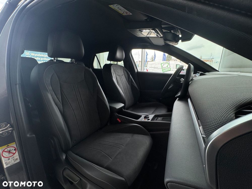Volkswagen T-Roc 1.5 eTSI R-Line DSG - 8