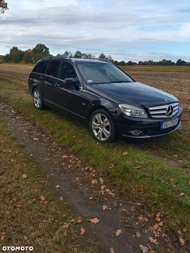 Mercedes-Benz Klasa C 220 T CDI DPF Automatik Avantgarde - 4