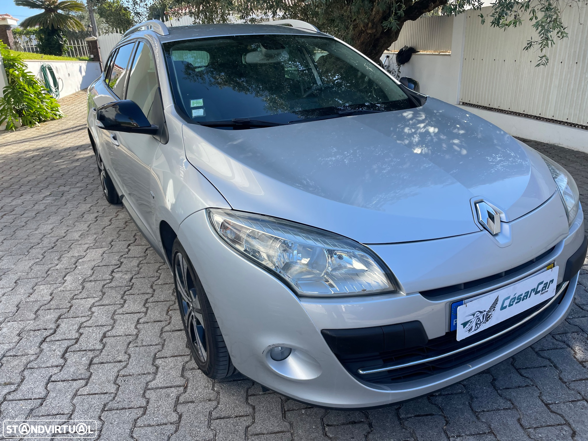 Renault Mégane Sport Tourer 1.5 dCi Bose Edition SS - 2