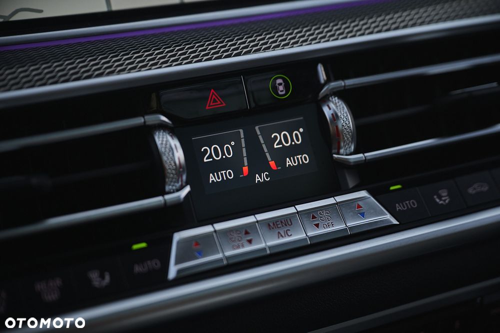 BMW X6M M50d - 34