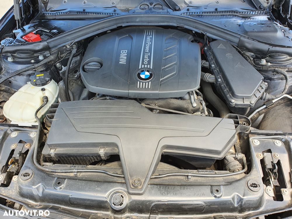 BMW Seria 3 320d Efficient Dynamic Edition - 3