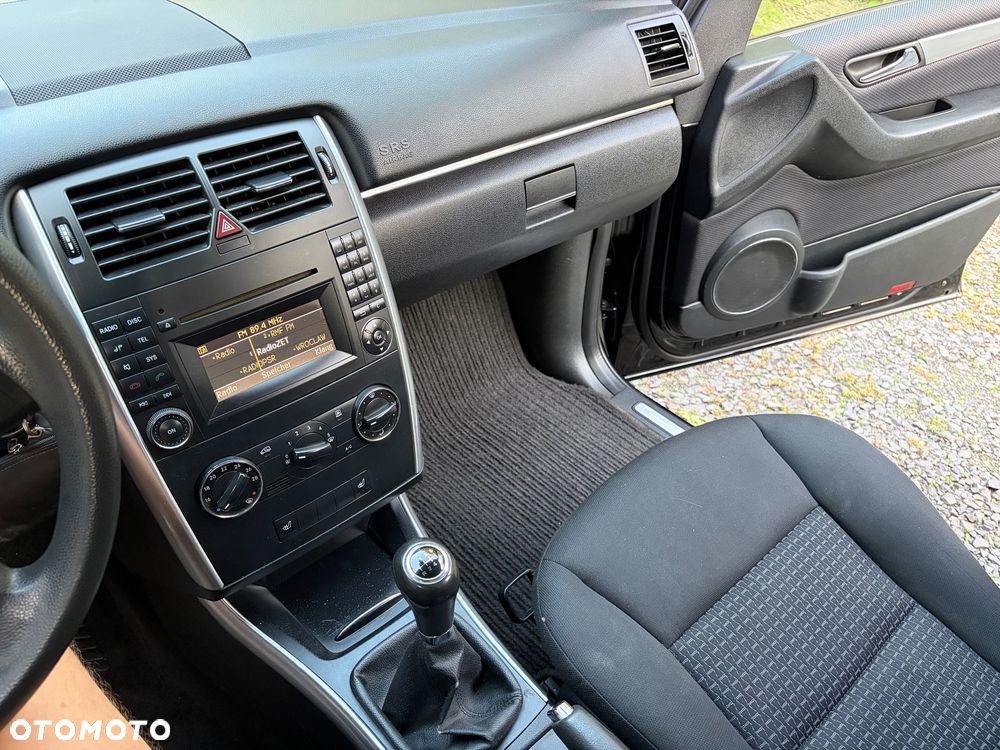 Mercedes-Benz Klasa B 180 CDI - 14