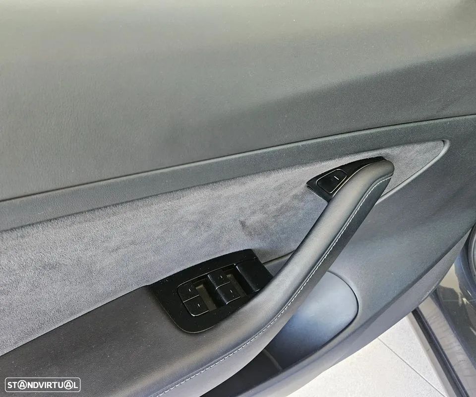 Tesla Model 3 Standard Range Plus RWD - 9