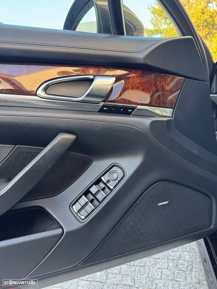 Porsche Panamera S Hybrid - 15