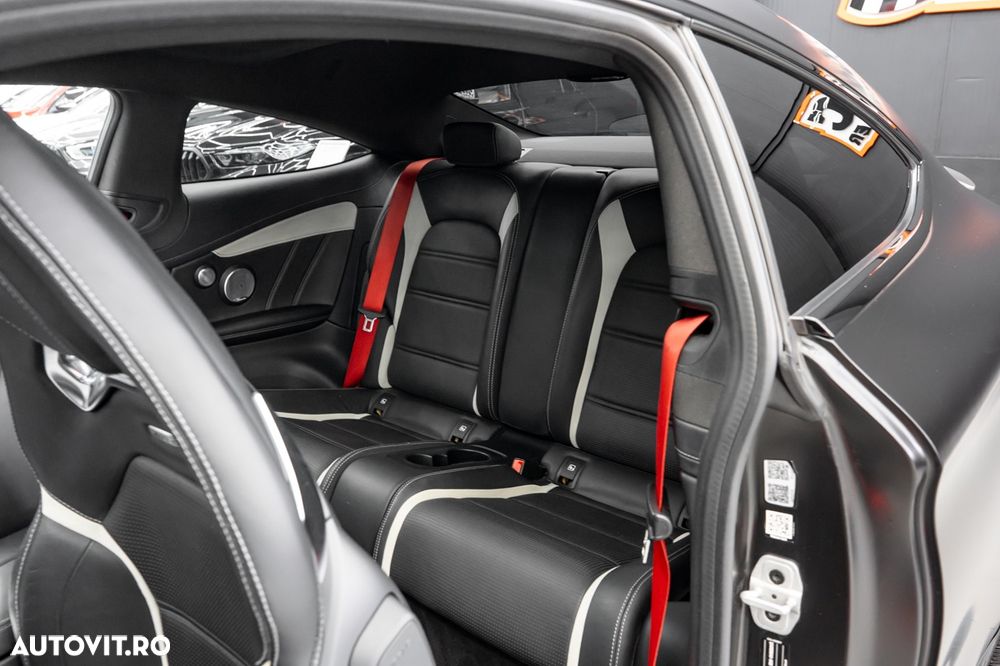 Mercedes-Benz C 63 AMG S Coupe Aut. - 19