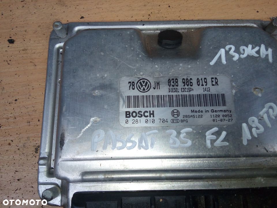 VW Passat B5 FL audi komputer 0281010704 - 1