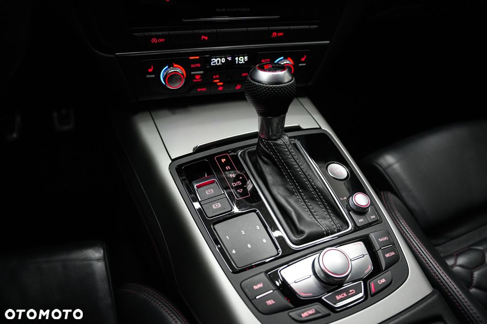 Audi A6 - 12