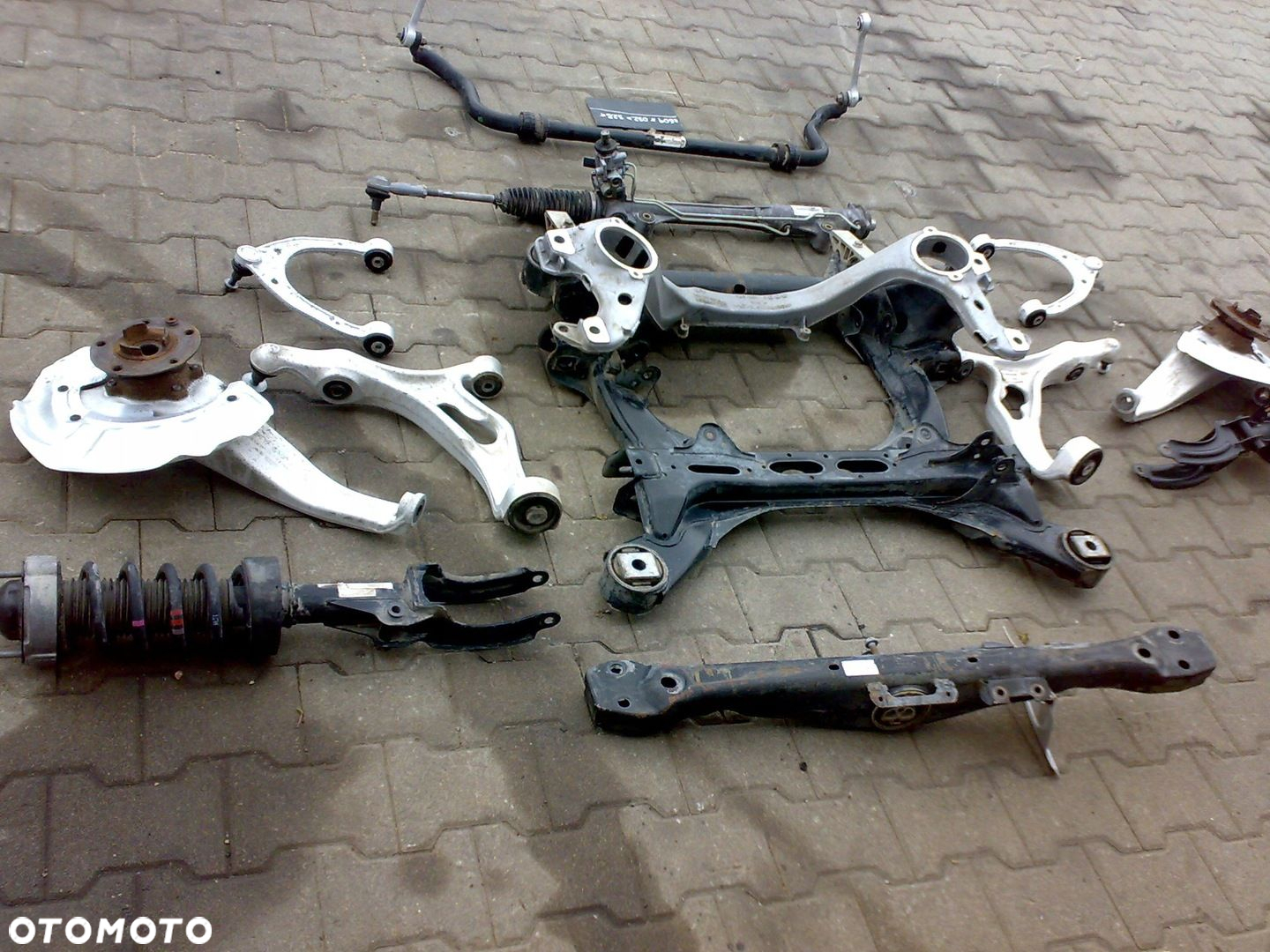 PORSCHE CAYENNE 7P 92A 10-14 ŁAWA BELKA SANKI ZAWIESZENIA PRZEDNIE IDEALN - 2