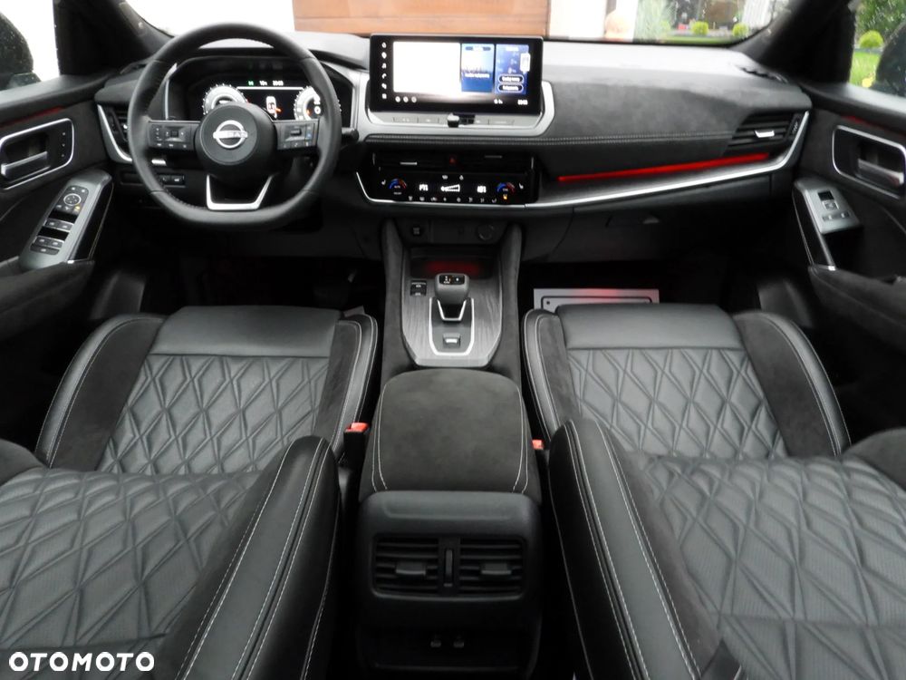 Nissan Qashqai 1.3 DIG-T MHEV Xtronic Tekna+ - 4