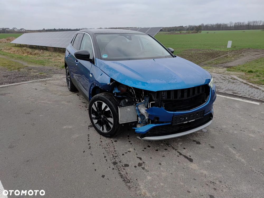 Opel Grandland X 1.2 Start/Stop Business Edition - 9