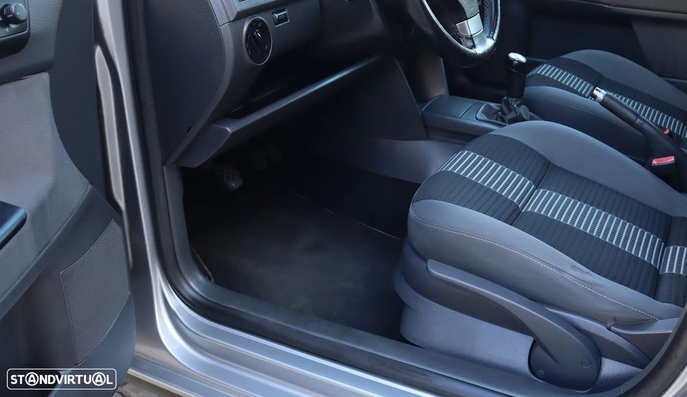 VW Polo 1.4 TDi Confortline - 7