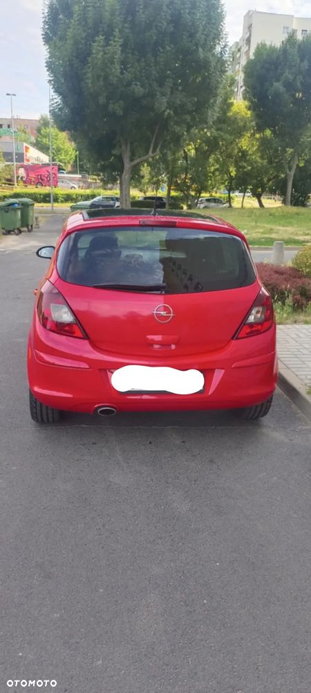 Opel Corsa 1.4 16V Cosmo - 2