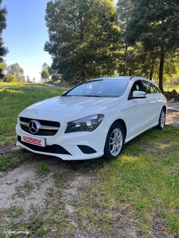 Mercedes-Benz CLA 200 - 1