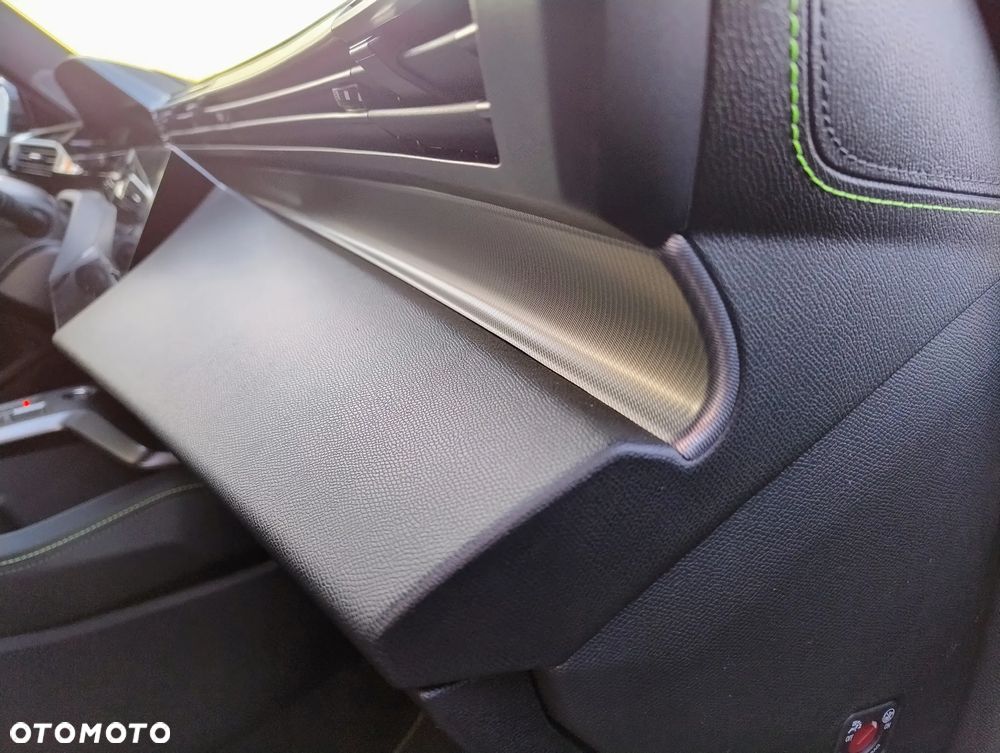 Peugeot 308 1.5 BlueHDi GT S&S EAT8 - 28