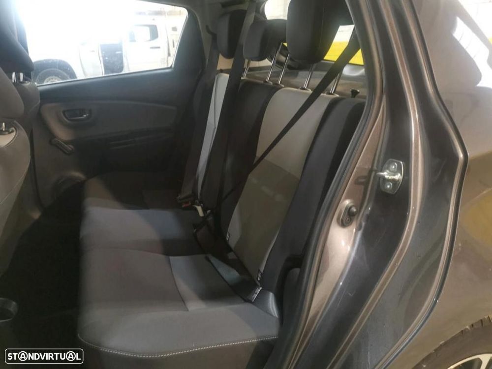 Toyota Yaris 1.0 VVT-i Comfort - 3