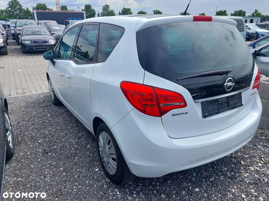Opel Meriva - 26
