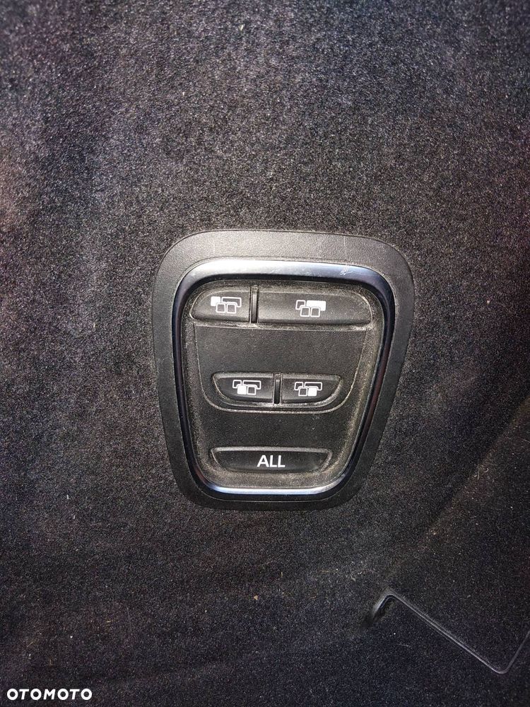 Renault Scenic 1.3 TCe FAP Intens - 11