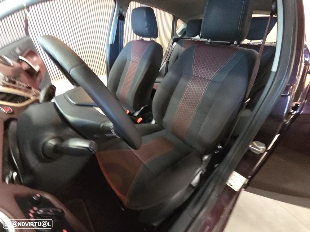 Ford Fiesta 1.6 TDCI Titanium - 27