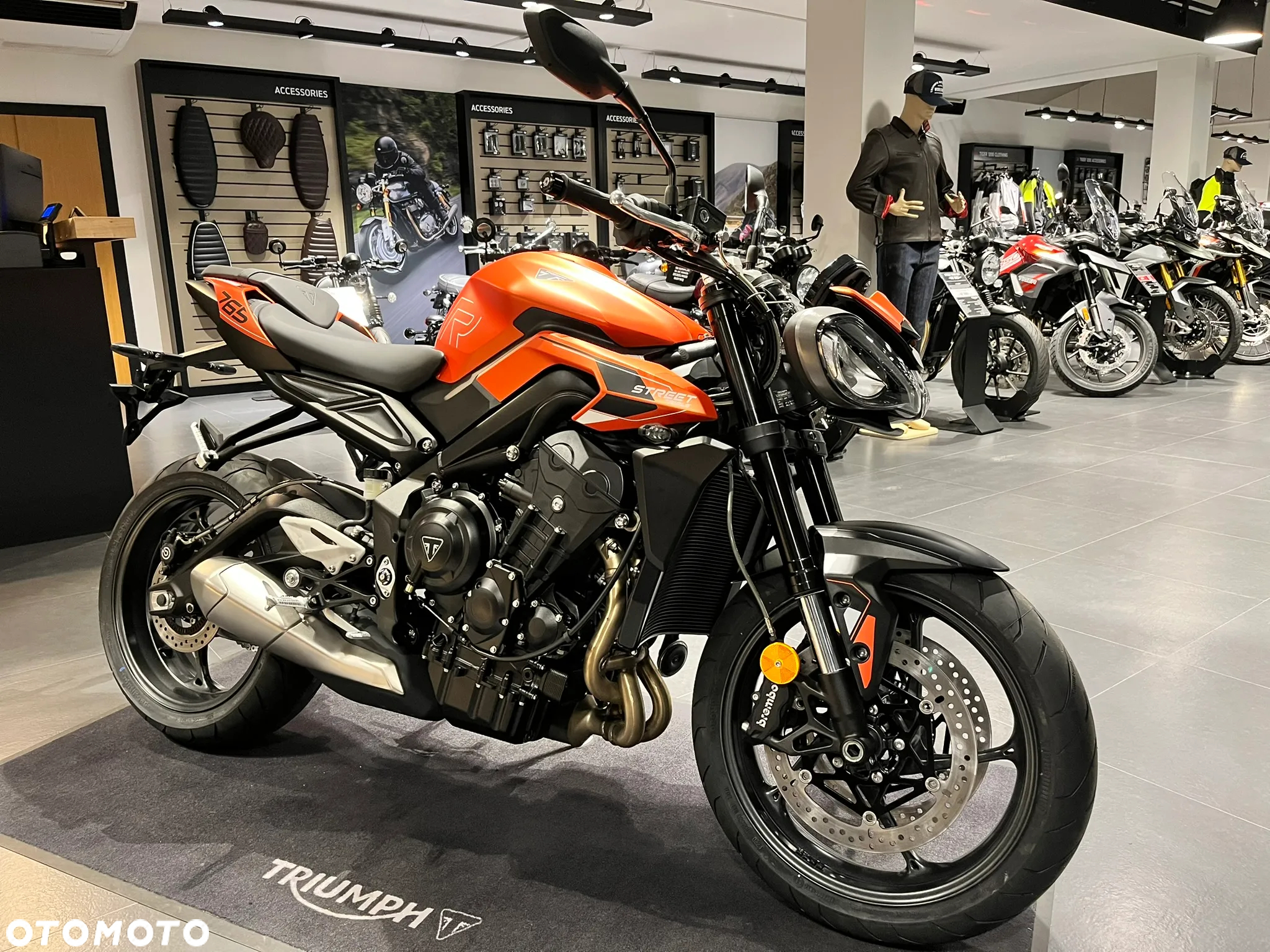Triumph Street Triple - 2