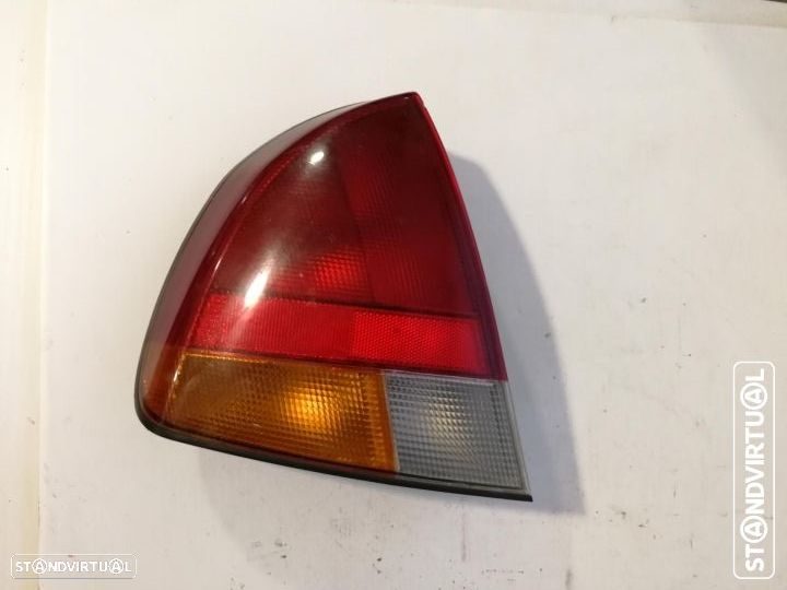 Farolim farol trás esquerdo mitsubishi carisma 1997 a 2000 - 1