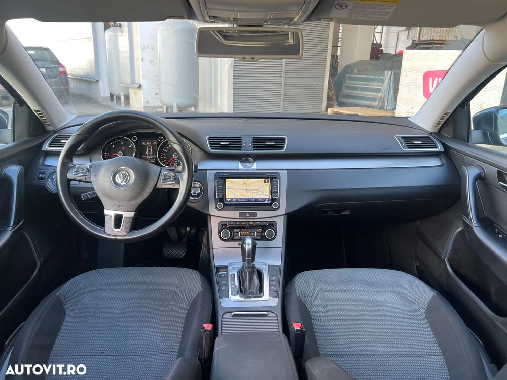 VOLKSWAGEN Passat 2011 — imagine 7