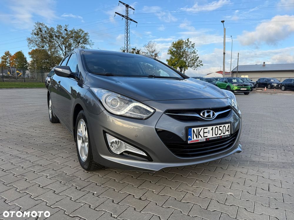 Hyundai i40 1.7 CRDi Comfort + - 17