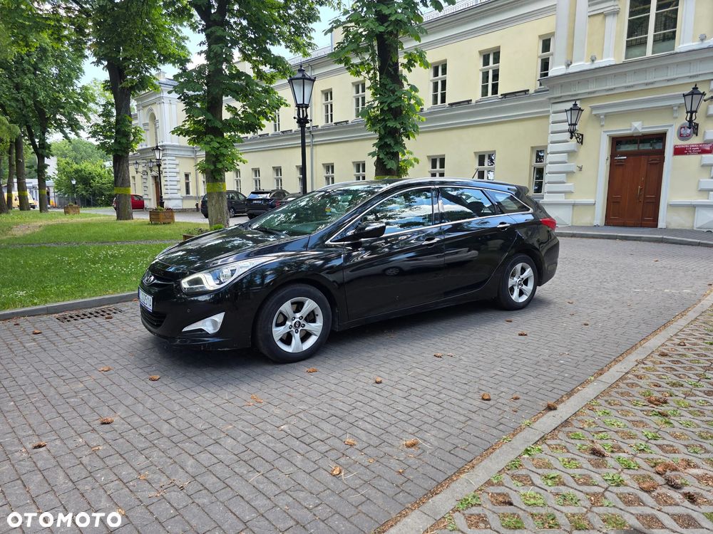 Hyundai i40 Kombi blue 1.7 CRDi Trend - 1