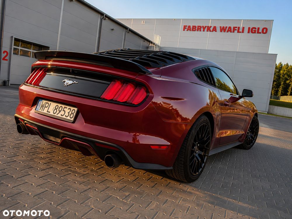 Ford Mustang - 15