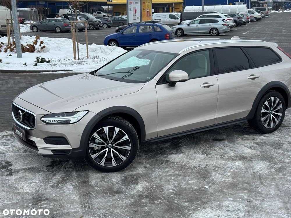 Volvo V90 Cross Country B5 B AWD Ultimate - 6