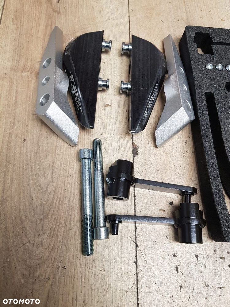 Crash pady Top Block Racing RLH22 Honda CBR 1000RR 08-11 - 4