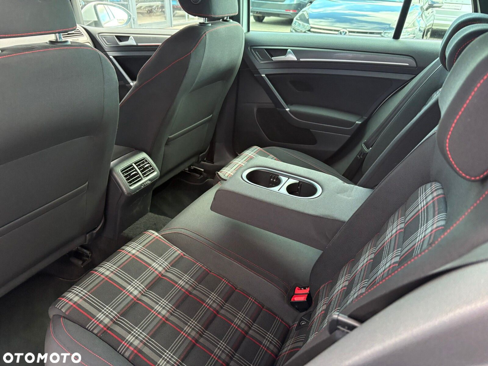 Volkswagen Golf VII 2.0 TSI BMT GTI Performance - 15