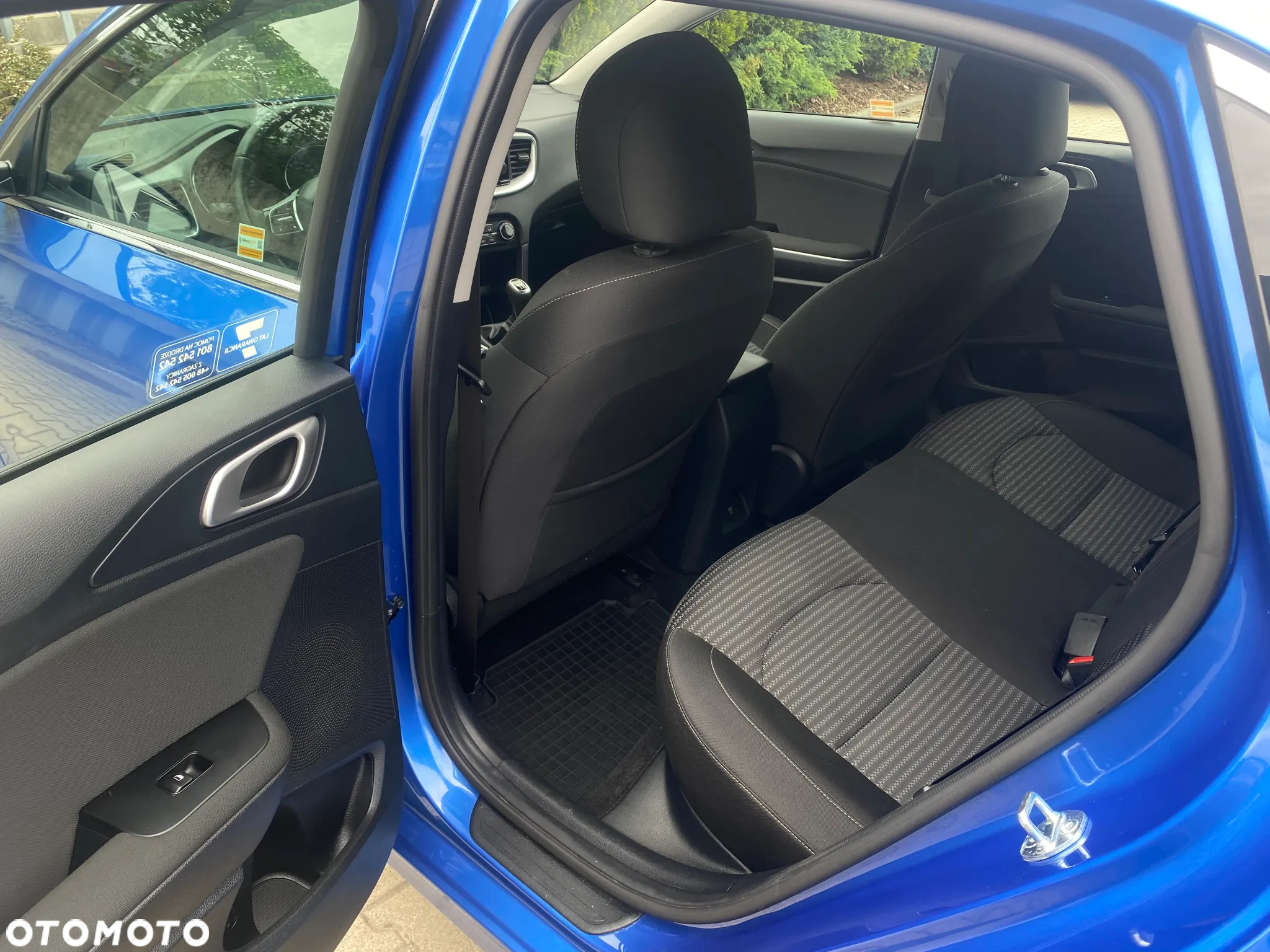 Kia Ceed 1.5 T-GDI M - 14